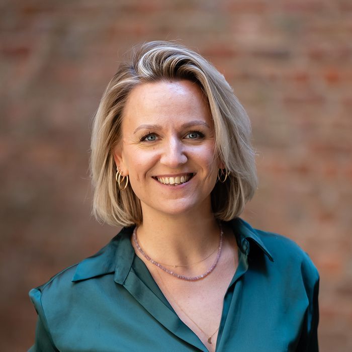 Portret van Dinne van Rongen
